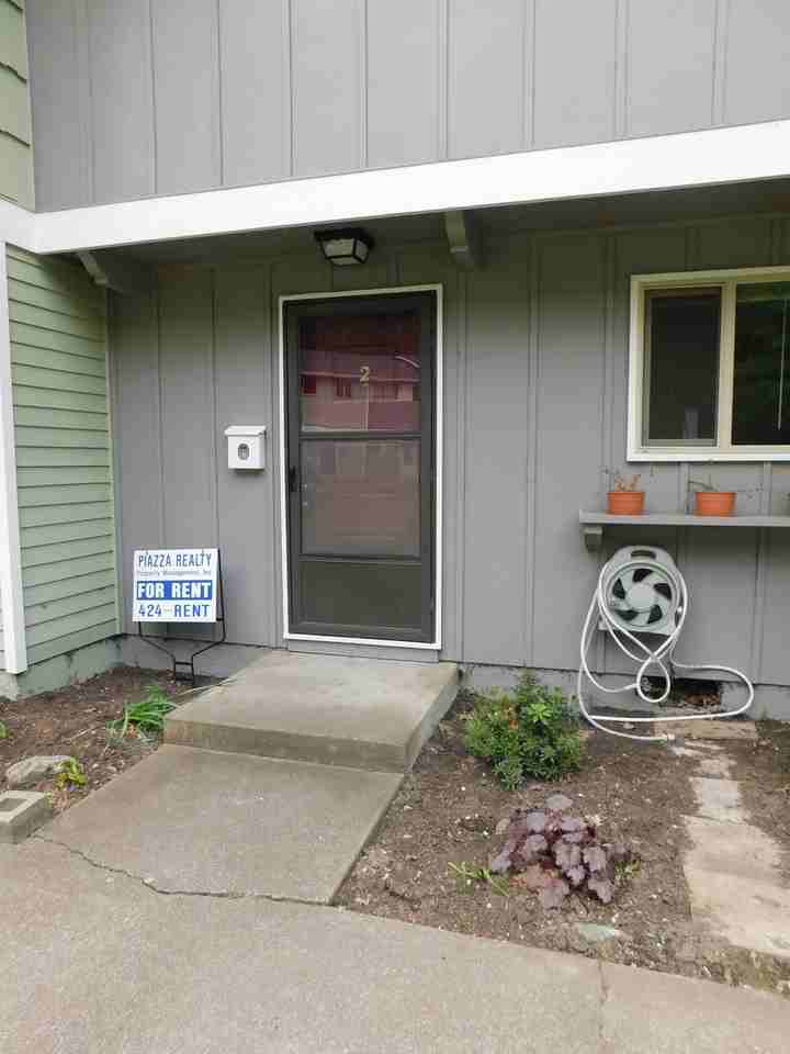 540 N Pine St #2 - Photo 3 of 29