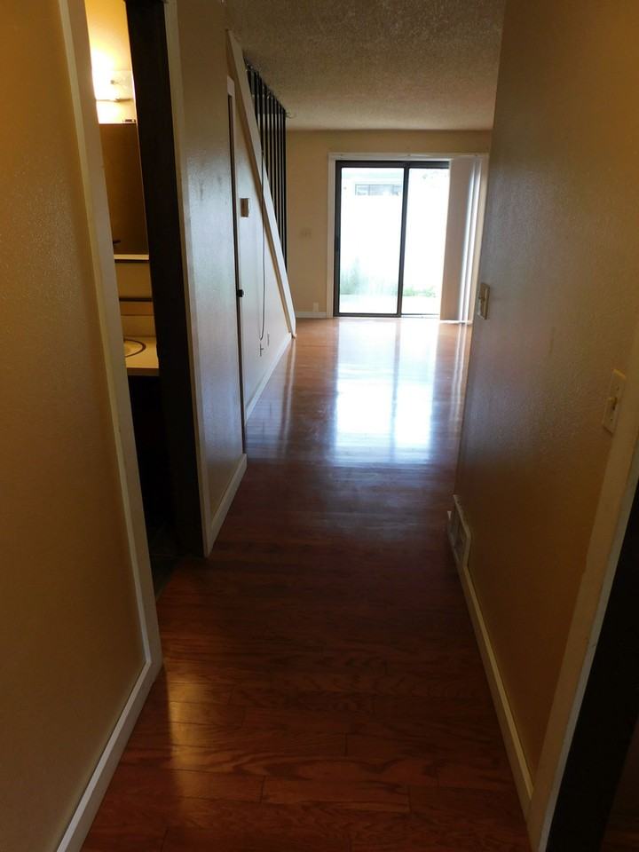 540 N Pine St #2 - Photo 5 of 29