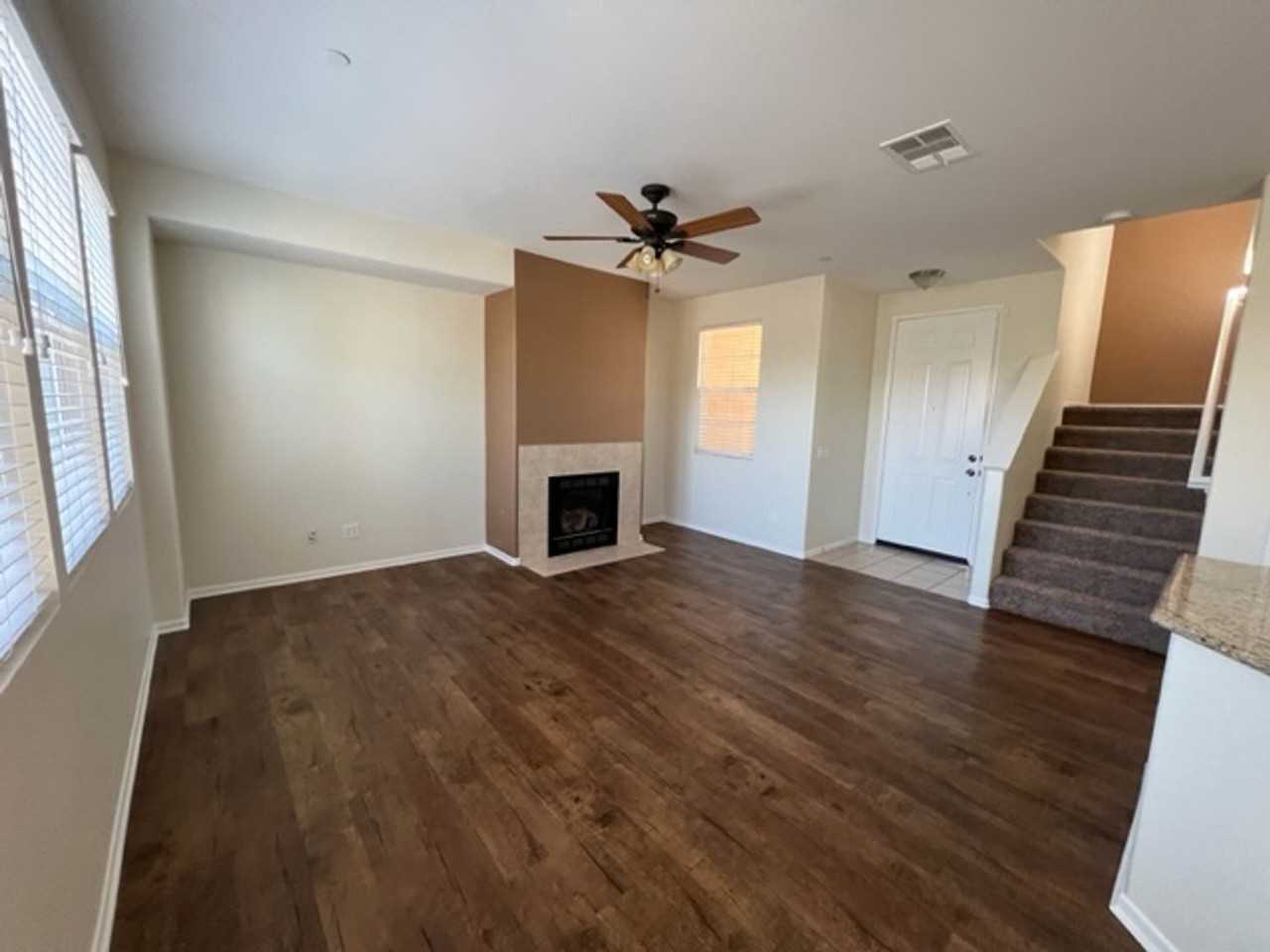 1606 Arborella Ct - Photo 3 of 31