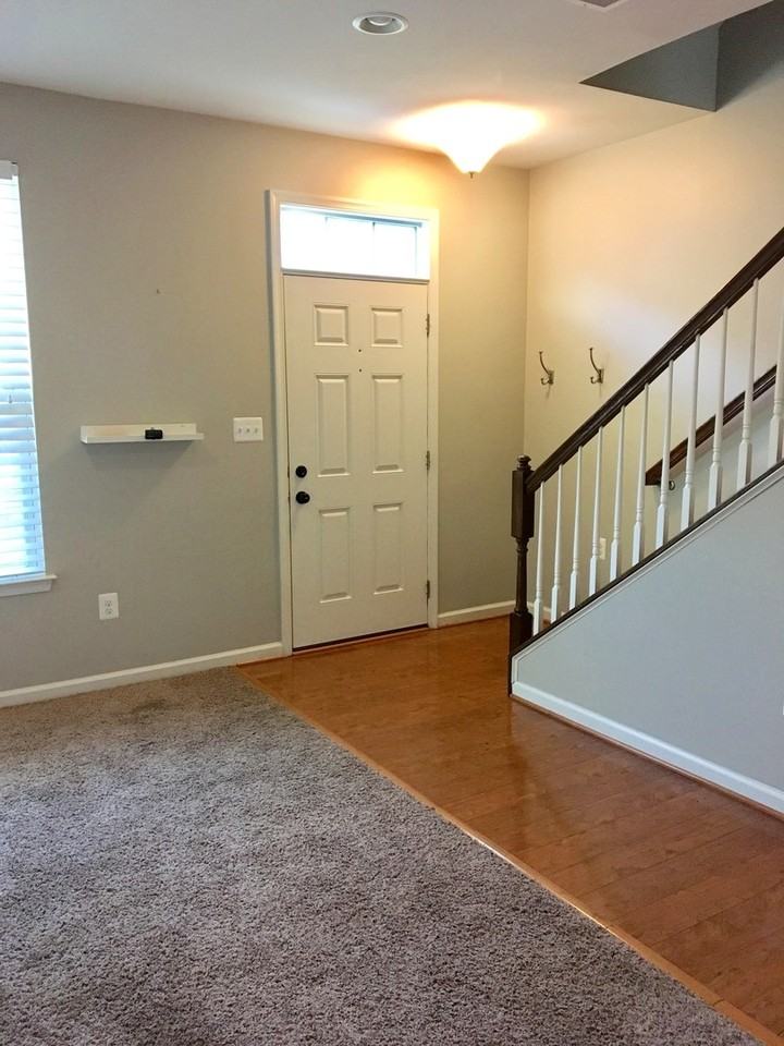 760 S Macon St - Photo 3 of 27