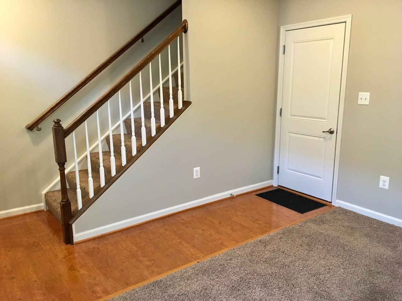 760 S Macon St - Photo 4 of 27