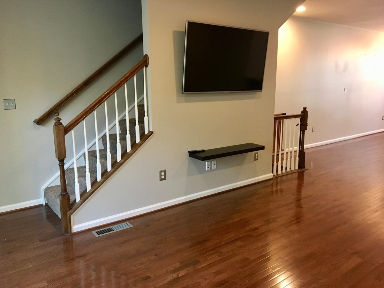 760 S Macon St - Photo 5 of 27