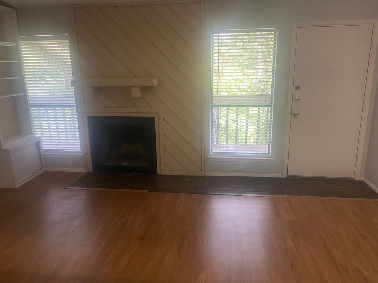 612 Park Pl #303 - Photo 4 of 22