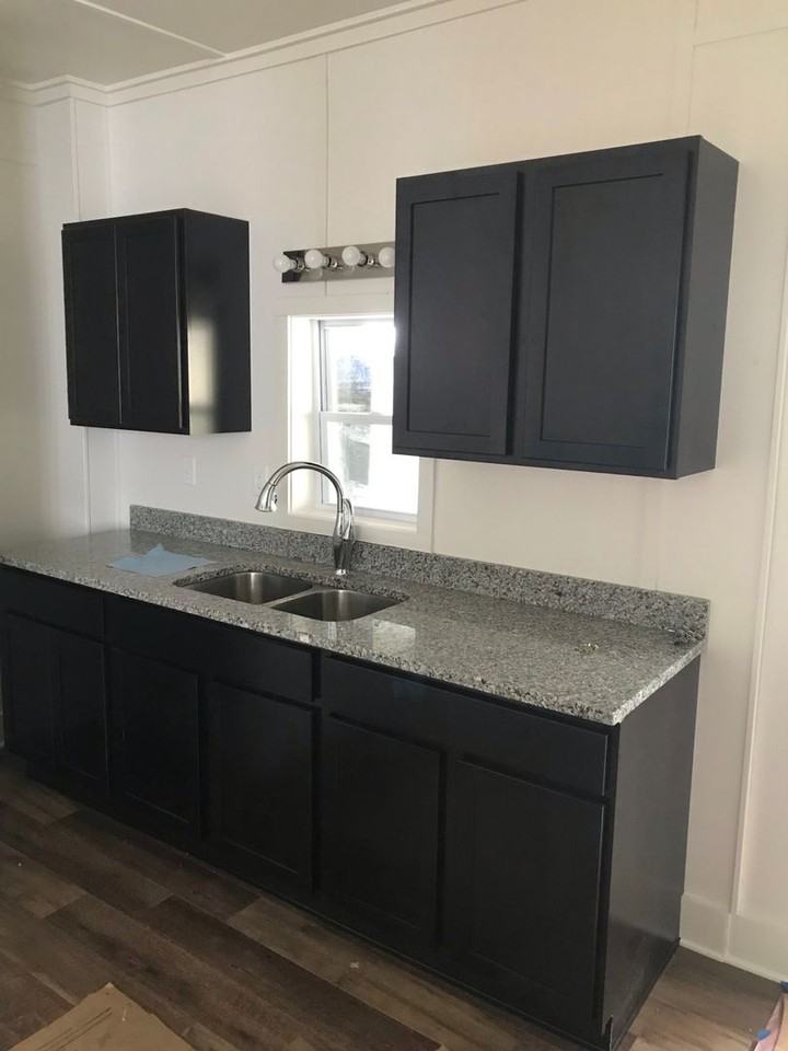 1221 Barthold St - Photo 3 of 32