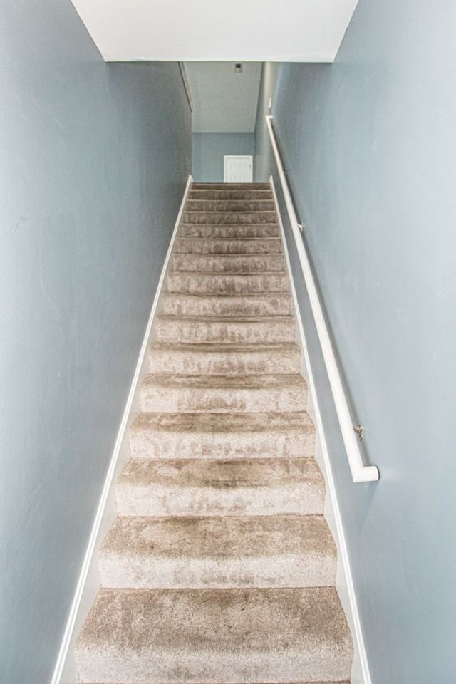 10329 Dorsey Village Dr - Photo 2 of 28