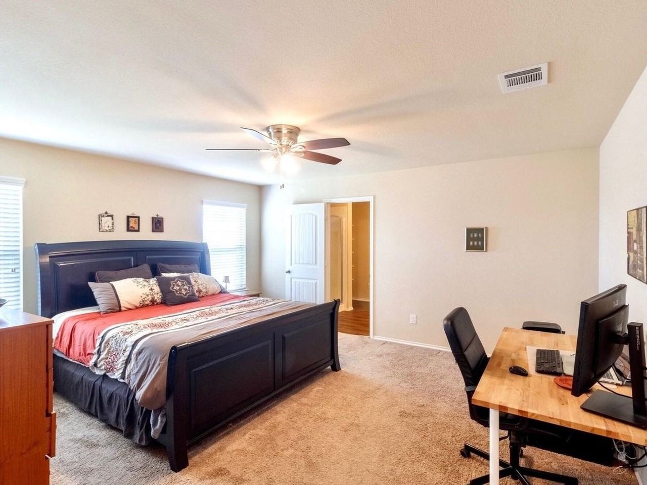 1407 Pampa Grass Dr - Photo 7 of 14