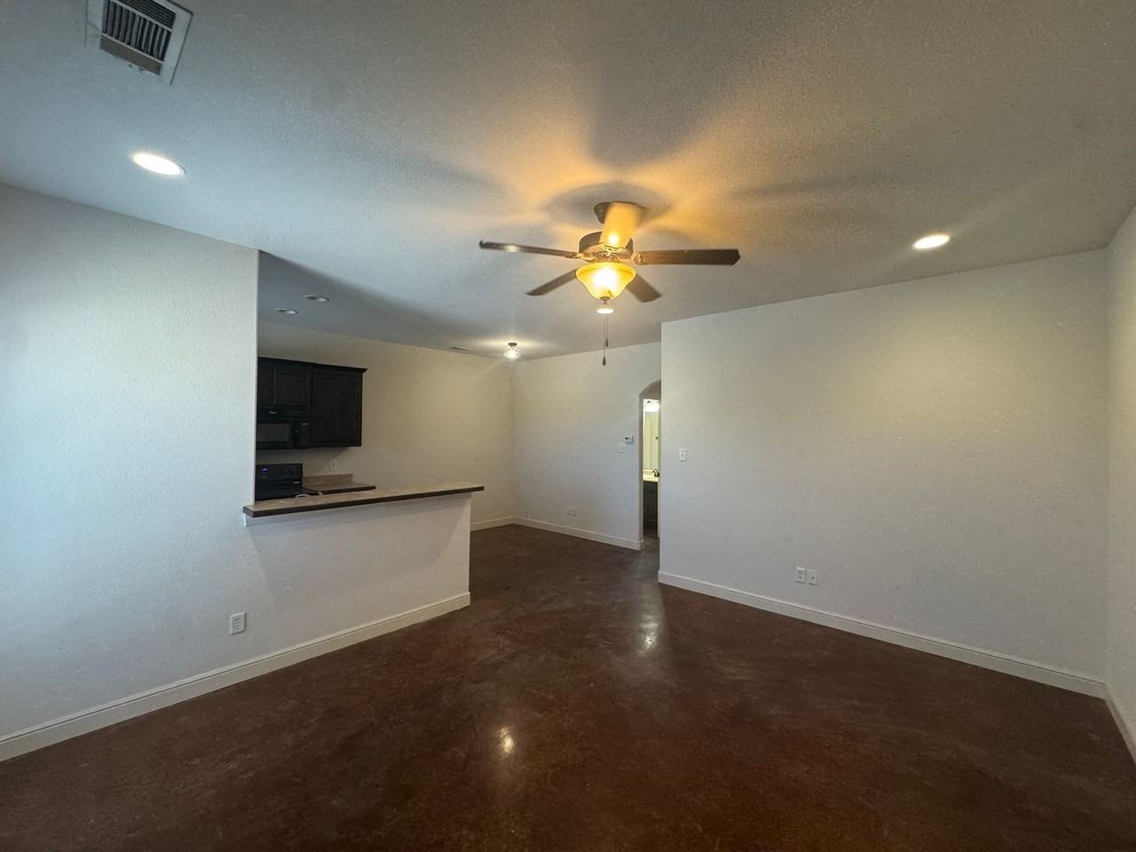 203 Walker Ln - Photo 2 of 16