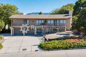 featured image of 13125 Montgomery Blvd Ne