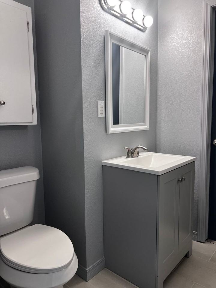 1520 Ne 16th Ter - Photo 3 of 28