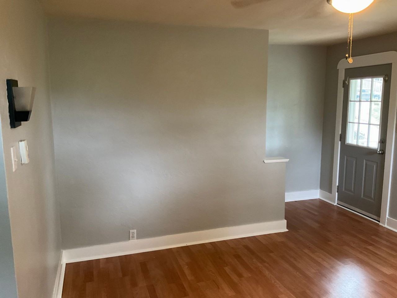 1018 Bellaire Ave - Photo 7 of 37