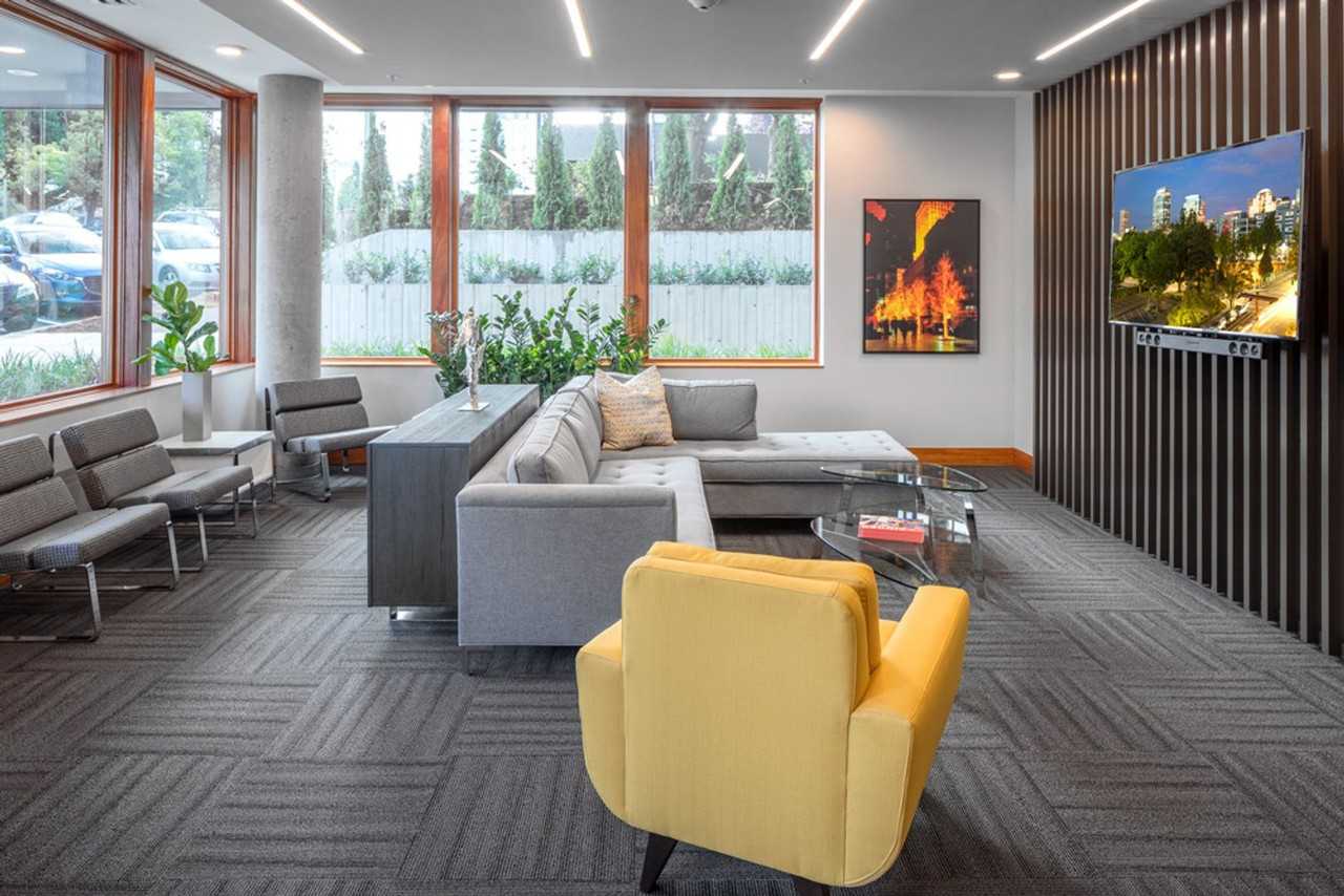 Goose Hollow Lofts - Photo 4 of 12