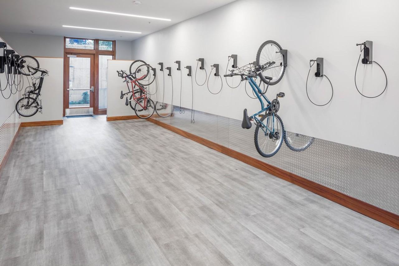 Goose Hollow Lofts - Photo 3 of 4