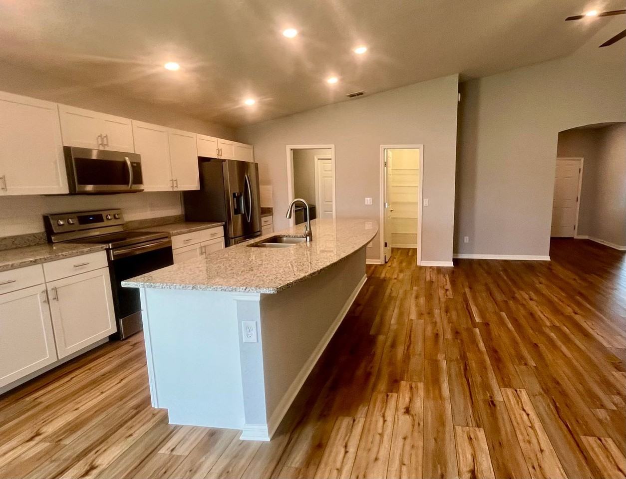 5420 Tessin Trl - Photo 5 of 19