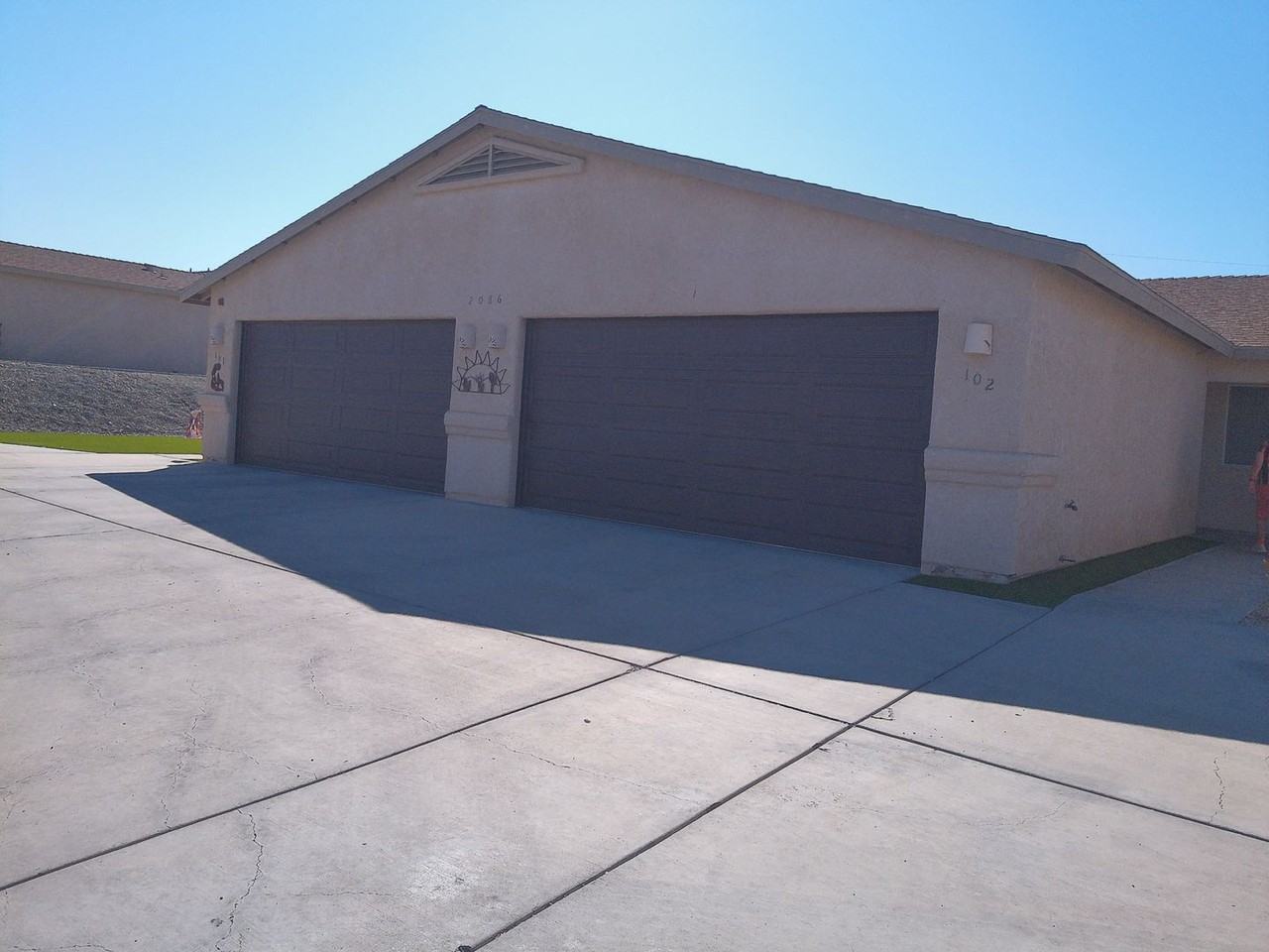 2086 Sandwood Dr - Photo 2 of 28