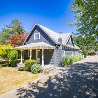 featured image of 9919 Woodland Ave E