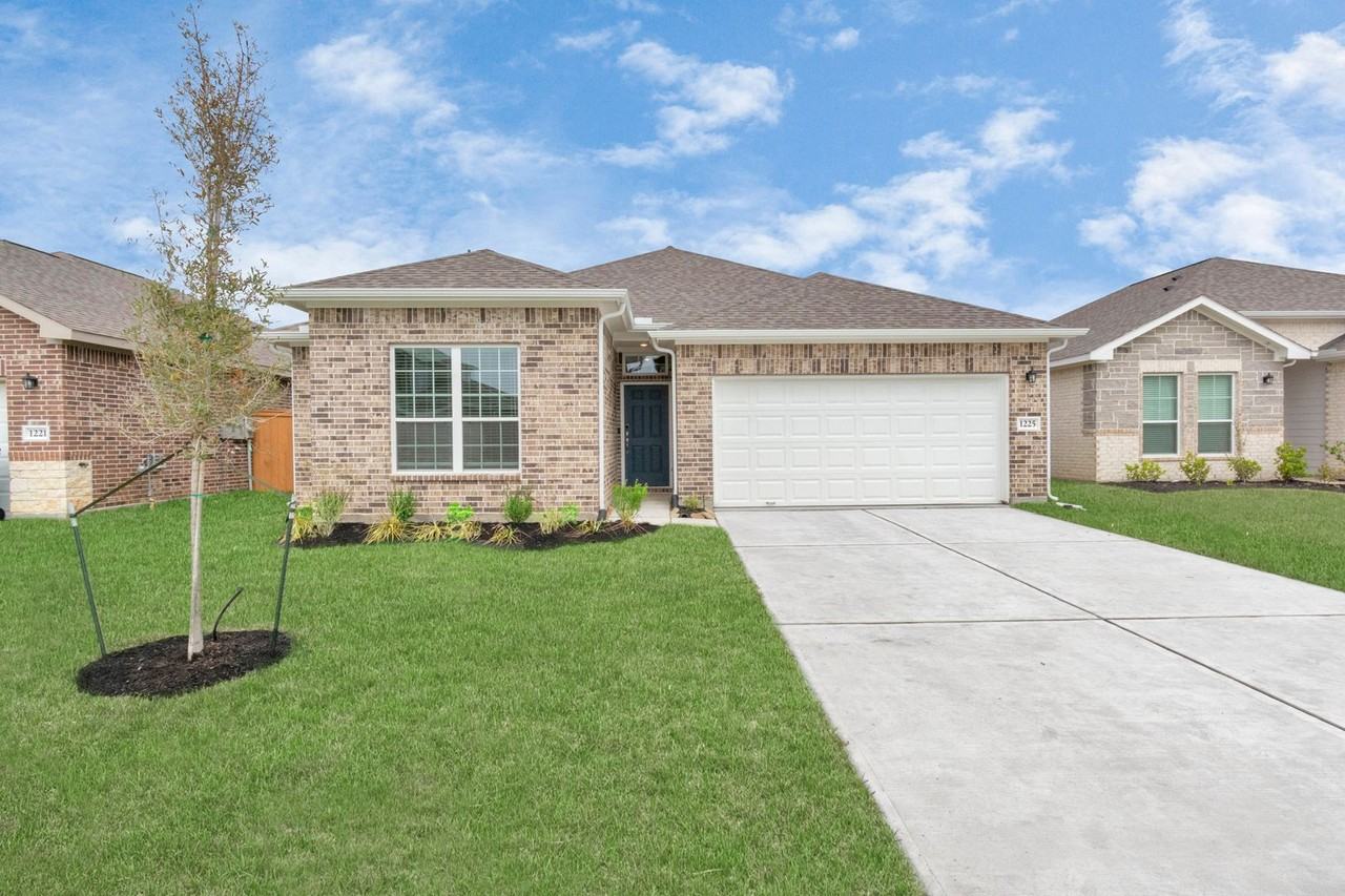 10523 Moon Valley Ln - Photo 2 of 43