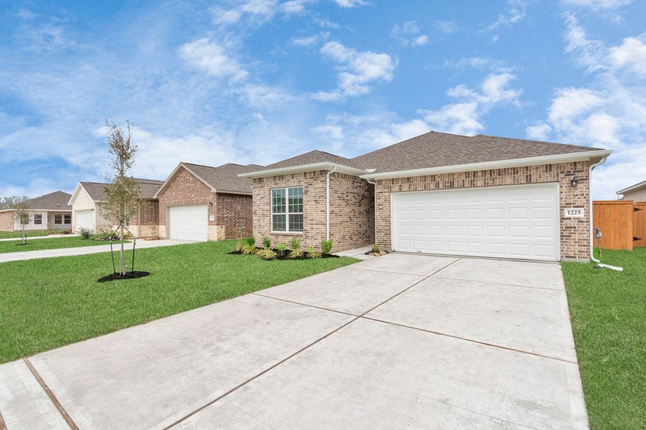 10523 Moon Valley Ln - Photo 4 of 43