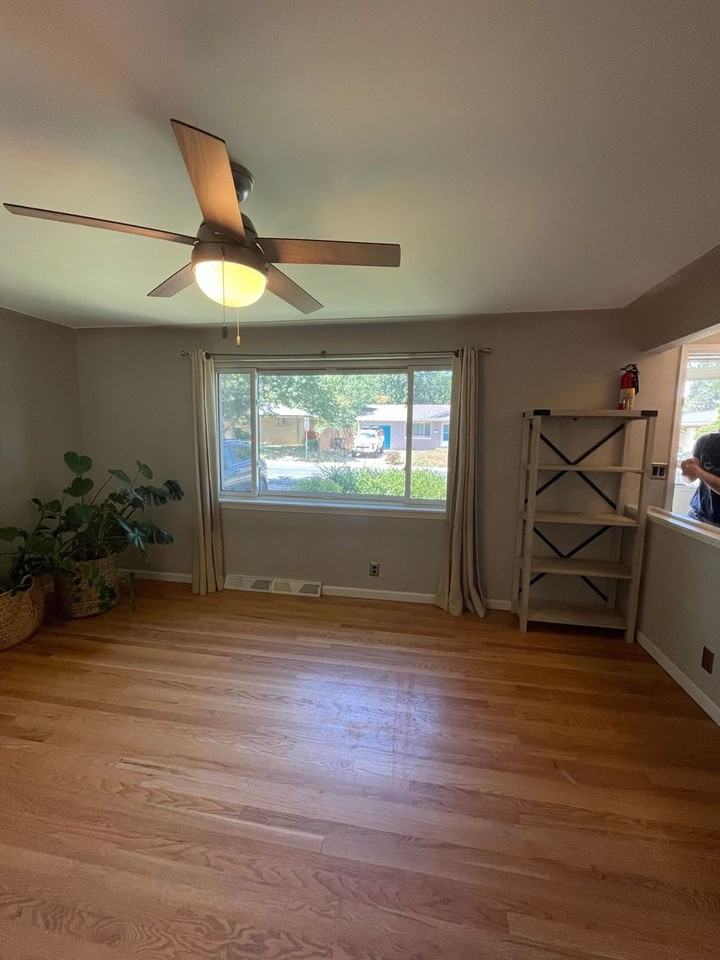 520 S 45th St - Photo 3 of 27