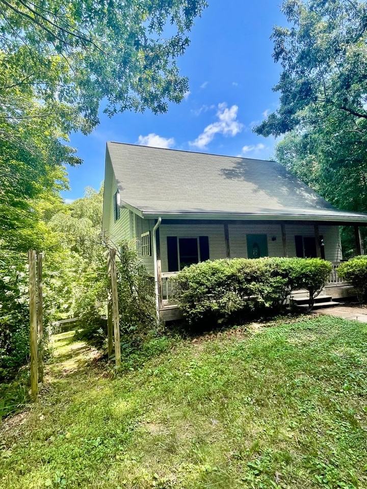43 Glenn Lance Ln - Photo 2 of 29