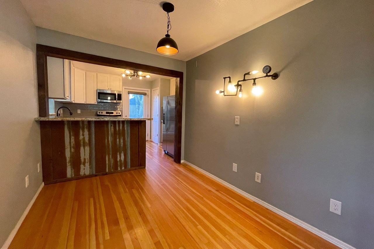 2320 N Kilpatrick St - Photo 7 of 24