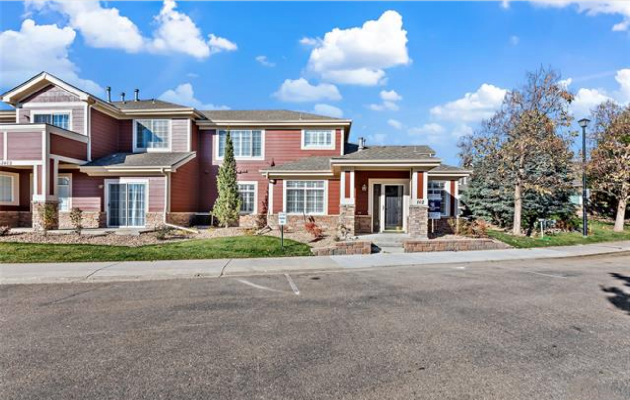 13803 Legend Way - Photo 5 of 32