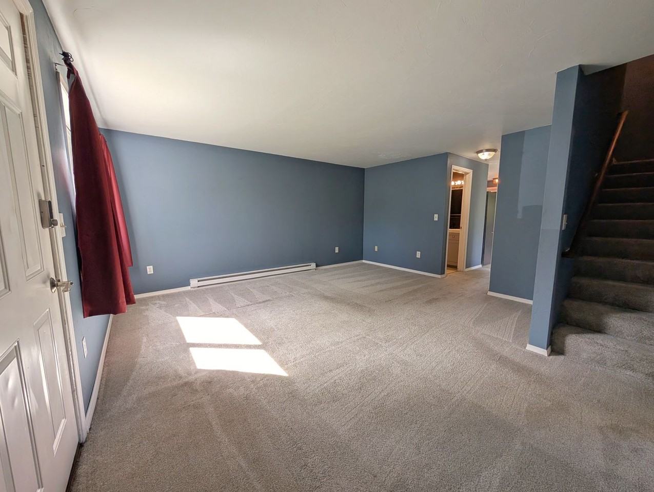 4416 Taku Blvd - Photo 3 of 33