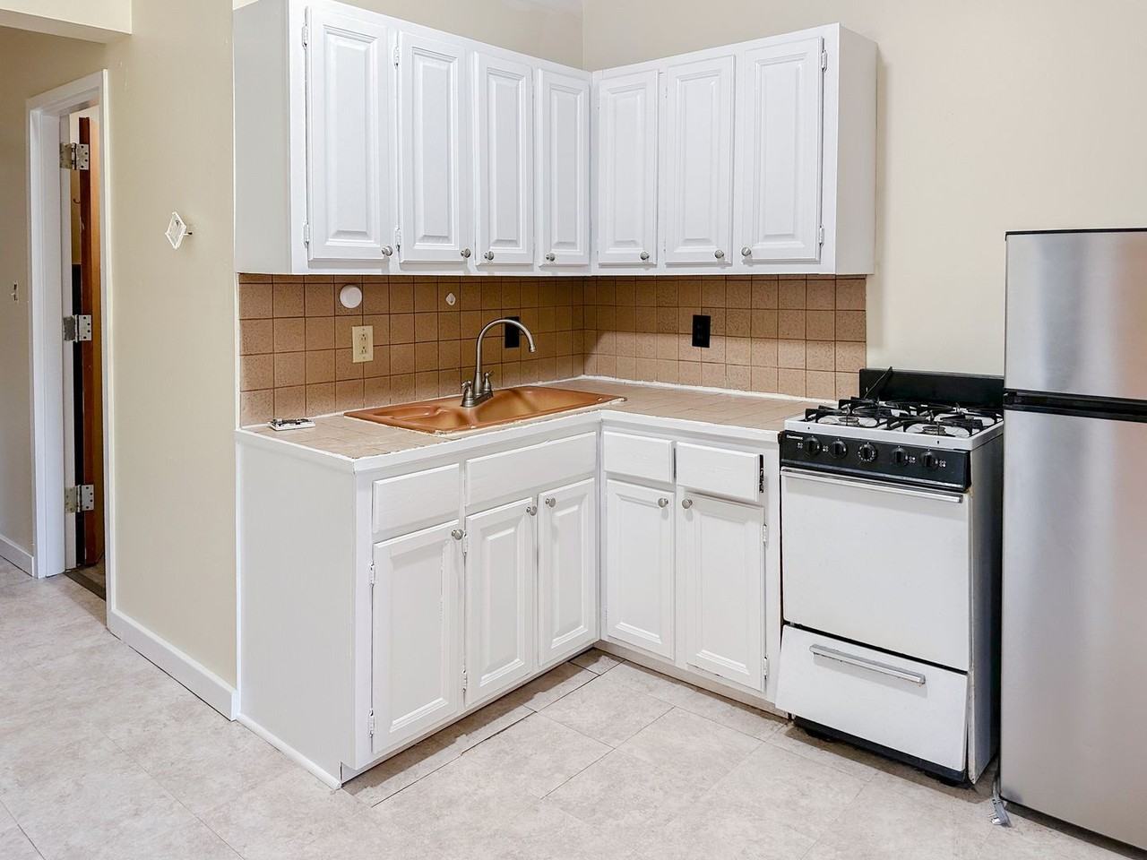 1022 Us Route 4 E #9 - Photo 5 of 9