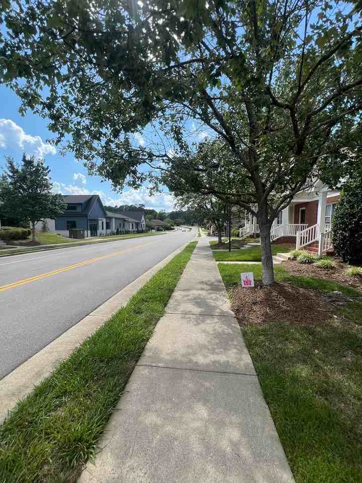 50307 Governors Dr - Photo 2 of 28