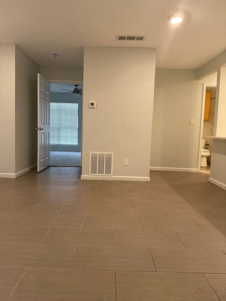 4159 Steck Ave - Photo 4 of 16