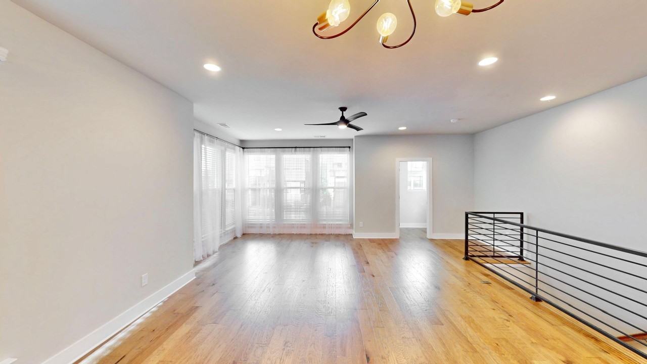 324 Uptown West Dr - Photo 6 of 30