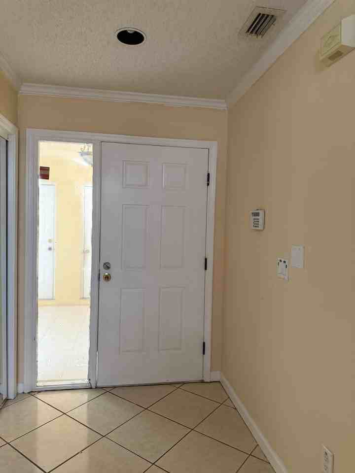 2973 Bent Pine Dr - Photo 2 of 15