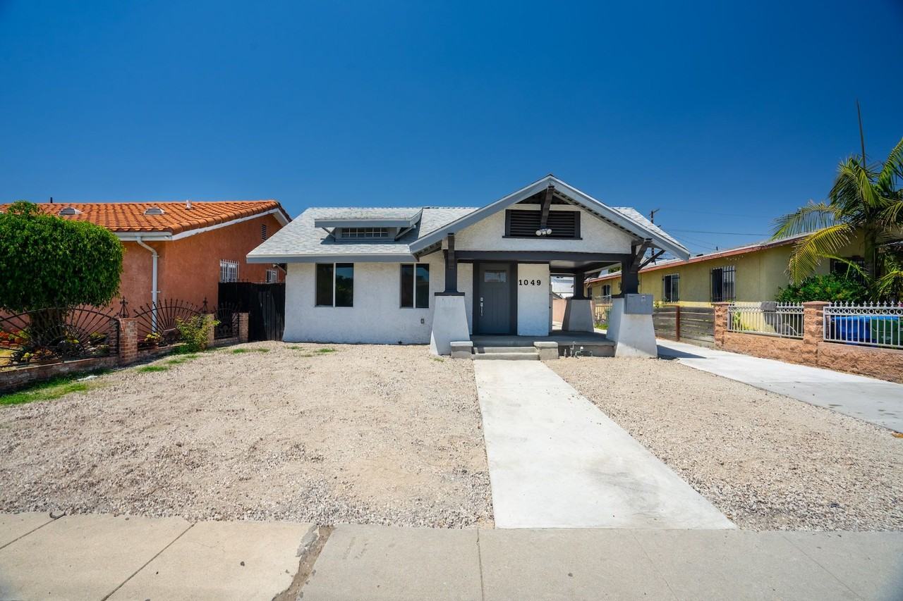 1049 W. 62nd Street - Photo 2 of 6