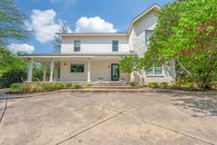 345 Lilac Ln - Photo 1 of 1