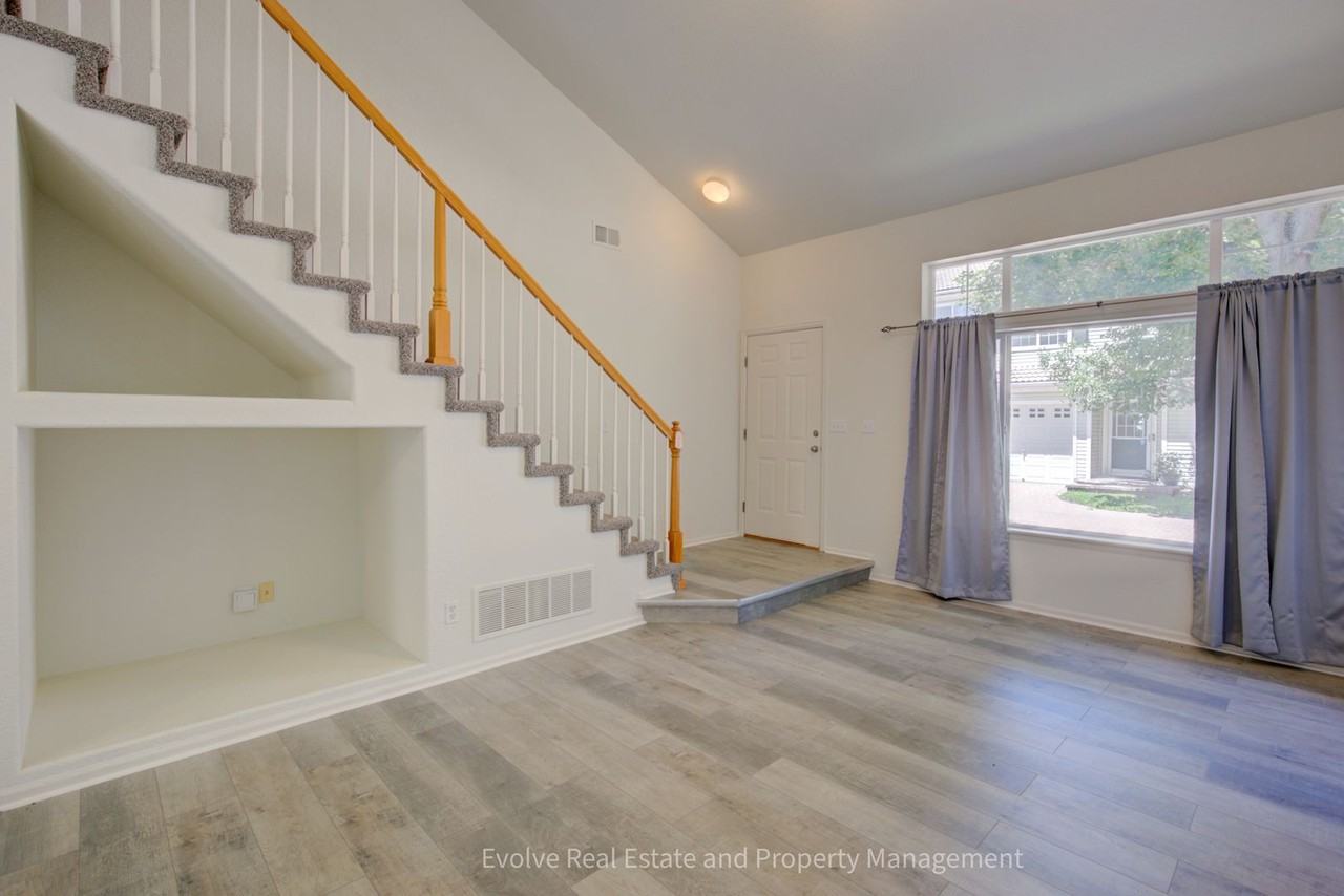 20000 Mitchell Pl #19 - Photo 3 of 25