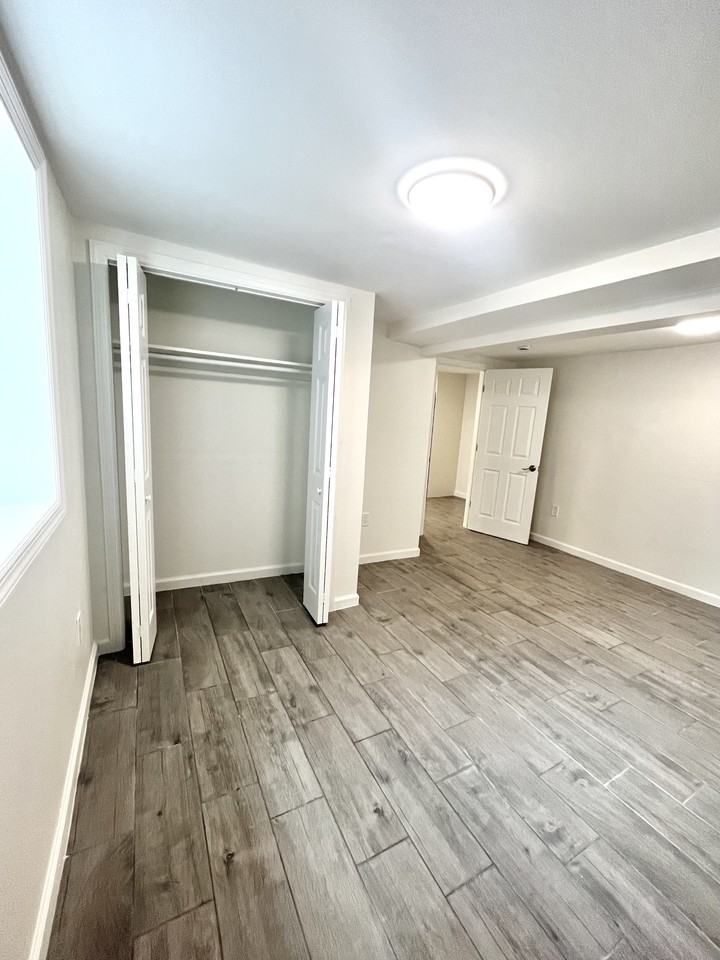 38 51st St #1 - Photo 7 of 10