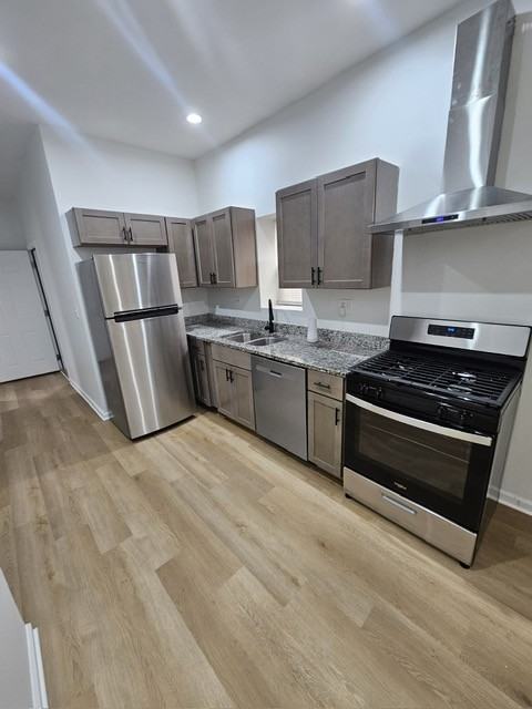 9221 S Avalon Ave #NA - Photo 2 of 12