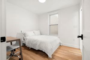 featured image of 349 W 4th St #1
