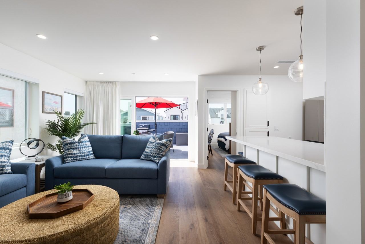 505 1/2 38th St #NA - Photo 5 of 32