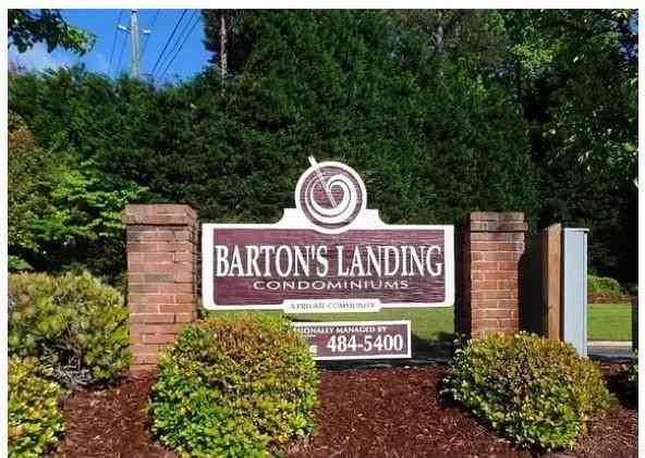 663 Barton's Landing - Photo 2 of 14