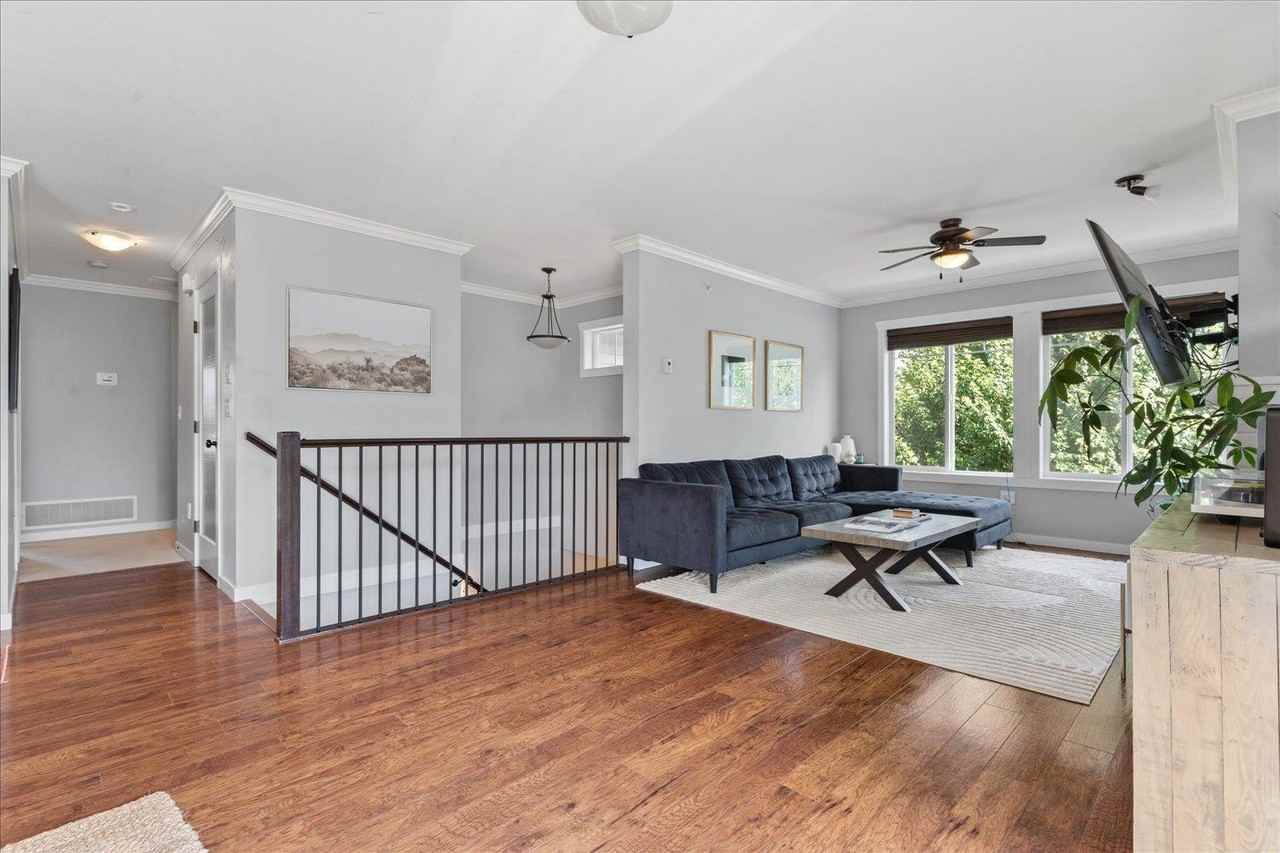 46298 Third Avenue #A - Photo 3 of 12