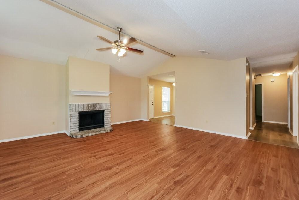 1125 Hidden Creek Dr - Photo 5 of 16