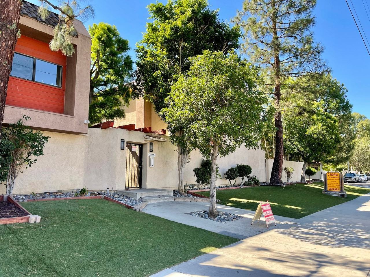 650   C&I Investments - Photo 2 of 6