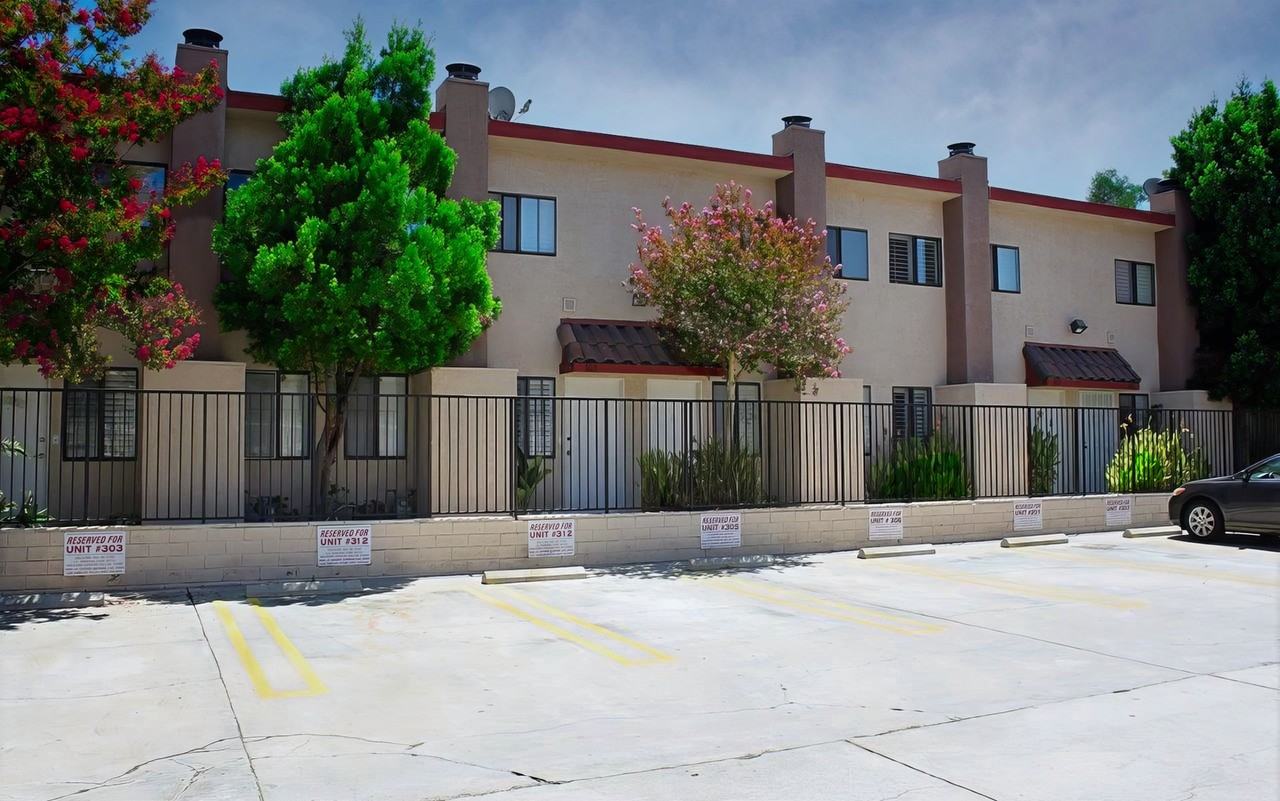 650   C&I Investments - Photo 3 of 6