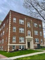 featured image of 1385 Manor Park Ave