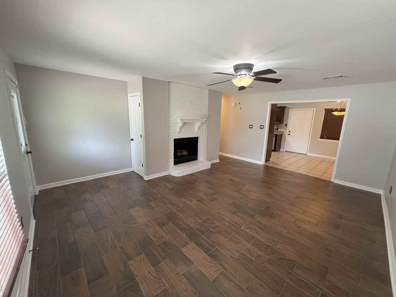522 Fawn Lake Dr - Photo 5 of 40