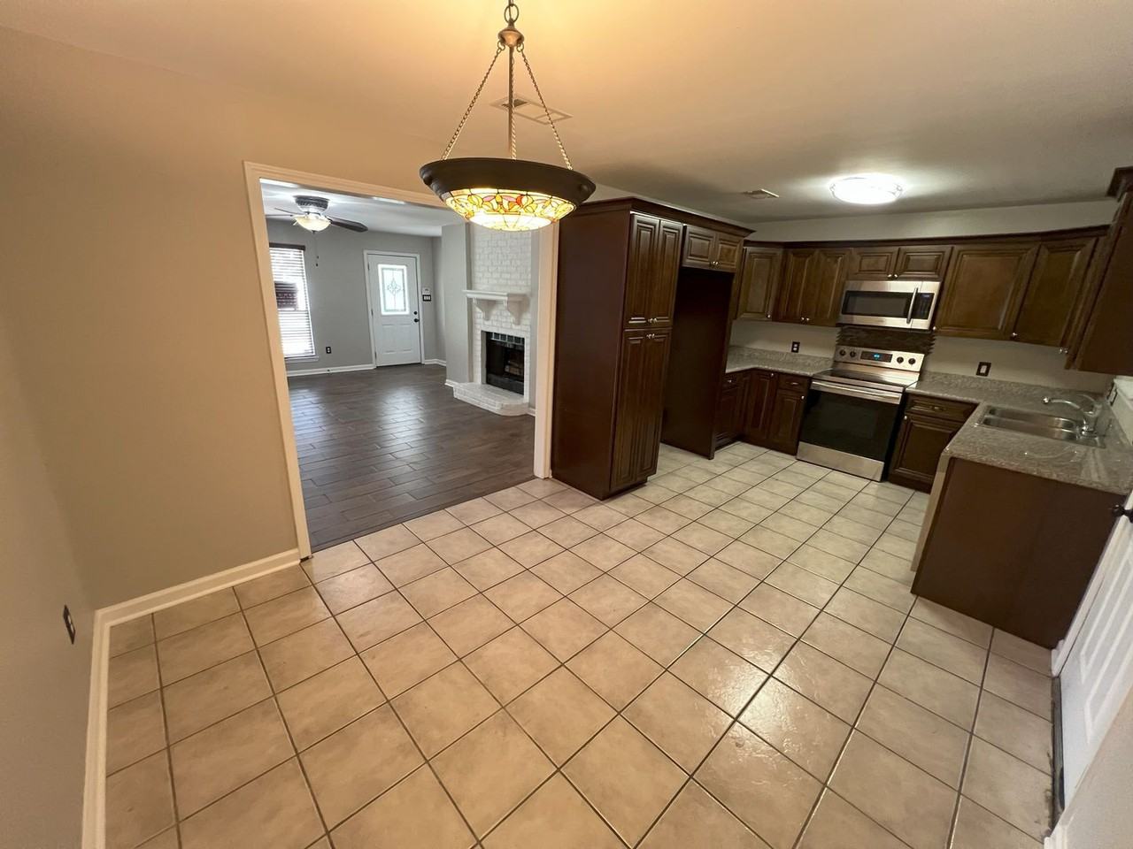 522 Fawn Lake Dr - Photo 6 of 40