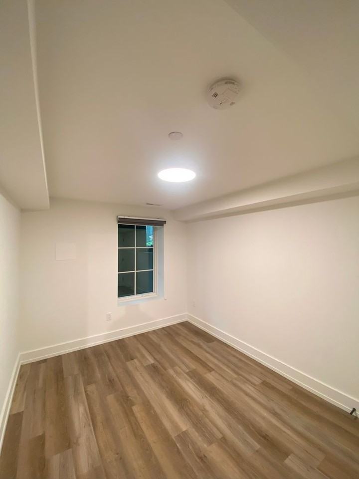 1353 Taylor Street Northwest #B - Photo 7 of 16