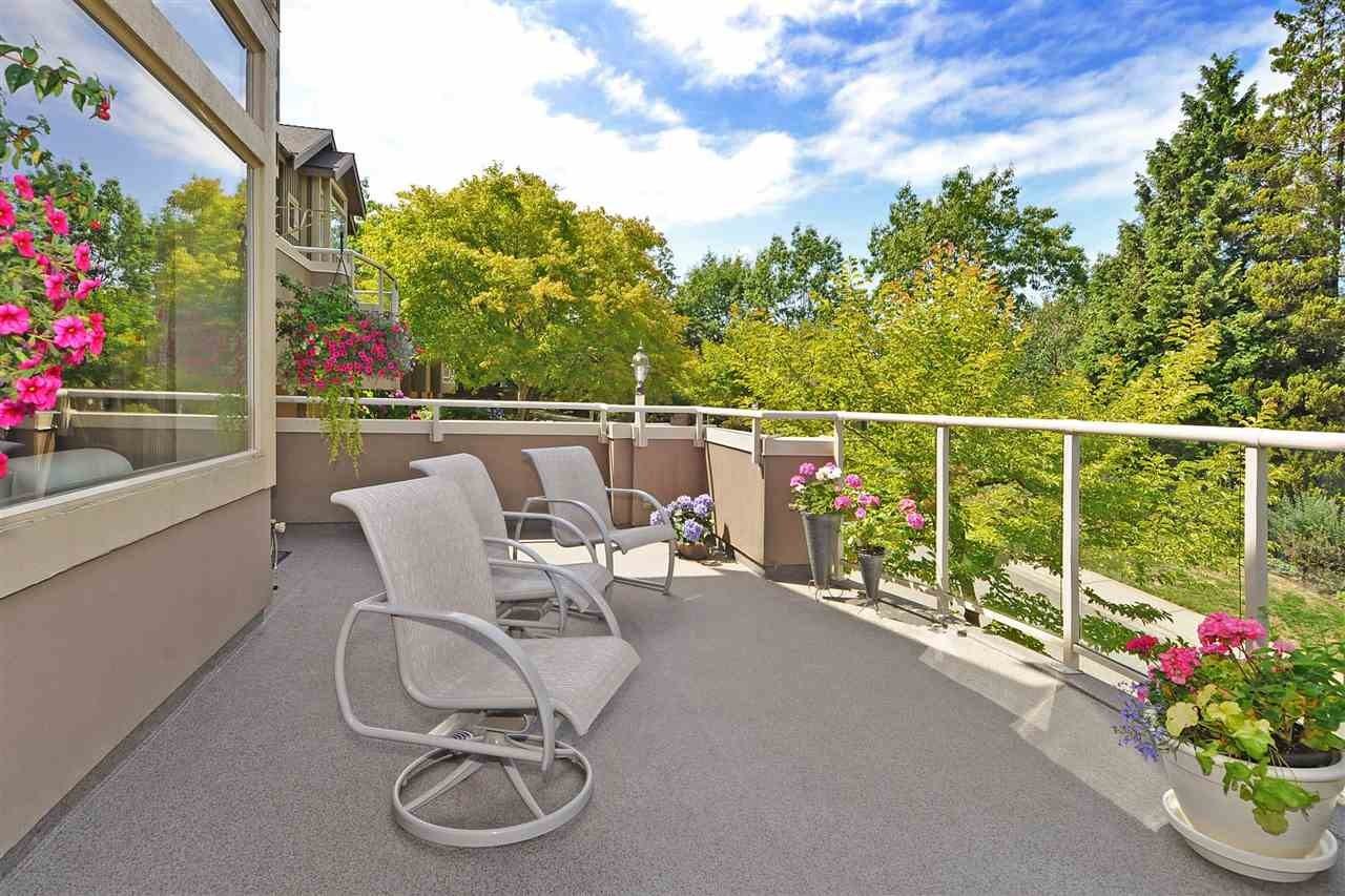 5239 Oakmount Crescent #4 - Photo 2 of 13