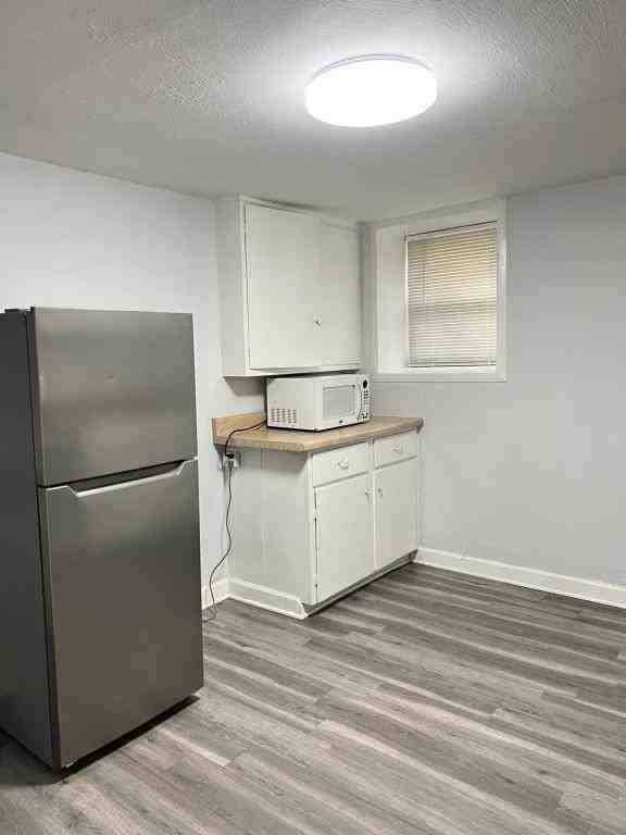 241 N Sandusky St - Photo 3 of 7