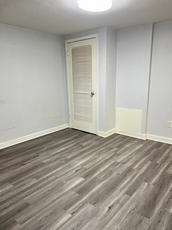 241 N Sandusky St - Photo 4 of 7